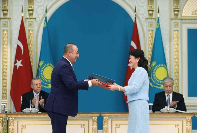 Tokayev’den Cumhurbaşkanı Erdoğan’a “Dostluk Madalyası"