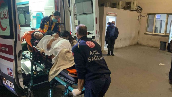 Kar Maskesiyle Gelip Otelin Restoranına Mermi Yağdırdı