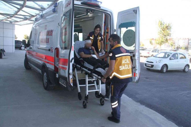 Muştalı Saldırıya Uğrayan Üniversite Öğrencisi Yaralandı