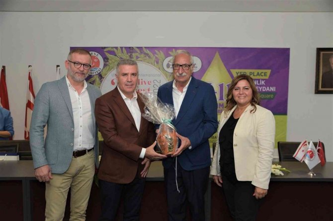 Kuşadası İle Girne Kardeş Şehir Oldu