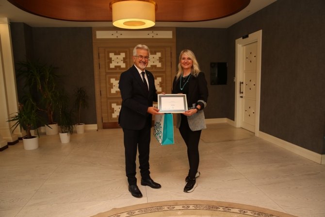 Başkan Erdem’den Yoga Eğitmenlerine Teşekkür
