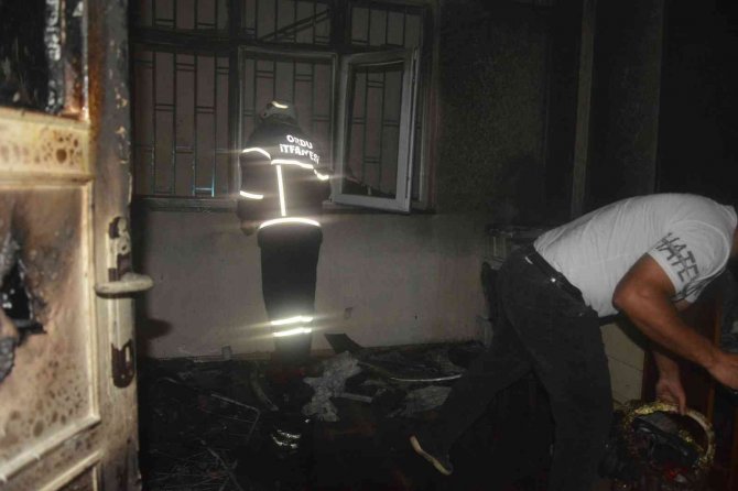 Ordu’da Ev Yangını: Daire Kullanılamaz Hale Geldi