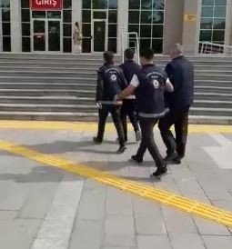 Tekirdağ’da 75 Kaçak Göçmen Yakalandı: 1 Organizatör Tutuklandı