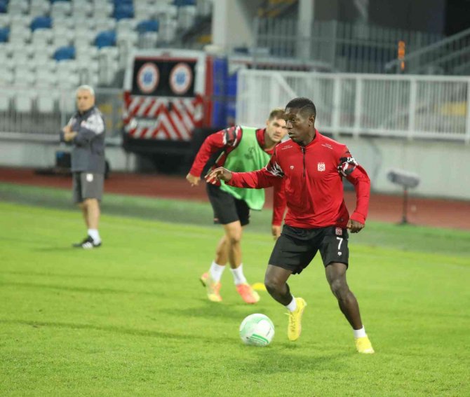 Sivasspor Ballkani Maçına Hazır