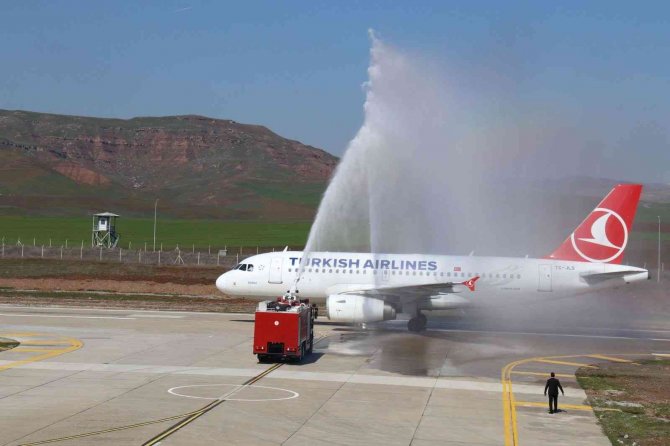 Siirt Havalimanı 9 Ayda 36 Bin 600 Yolcu Taşıdı