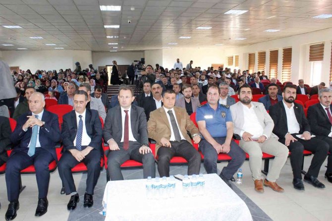 Erciş’te Mevlid-i Nebi Haftası Programı Düzenlendi