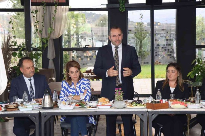 Başkan Vekili Tutuk Kadın Girişimcilerle Bir Araya Geldi