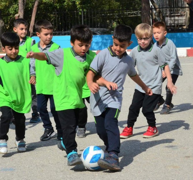 Yunusemre’de Yeni Dönem Futbolcu Taramaları Başladı
