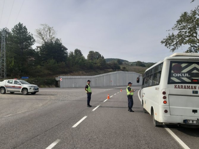 Jandarmadan Sivil Kıyafetli Trafik Denetimi