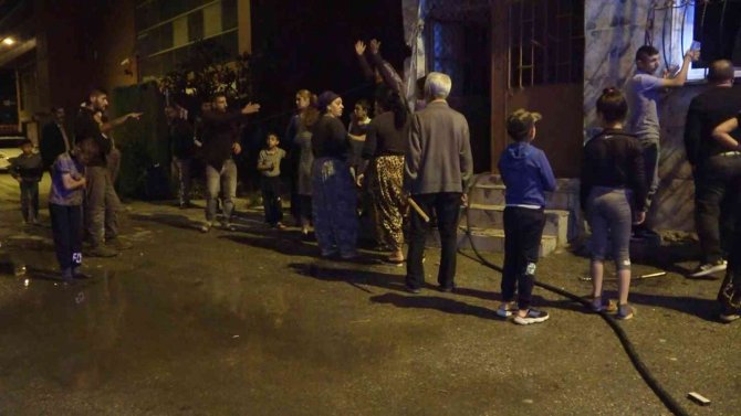 Evini Yaktı, Ailesi Sinir Krizi Geçirdi