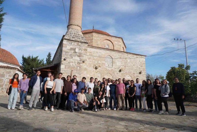 Paü Coğrafya Bölümü Öğrencileri Çivril’de Arazi Çalışması Gerçekleştirdi