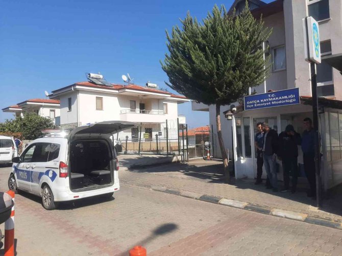 Datça’da 4 Göçmen Kaçakçısı Tutuklandı