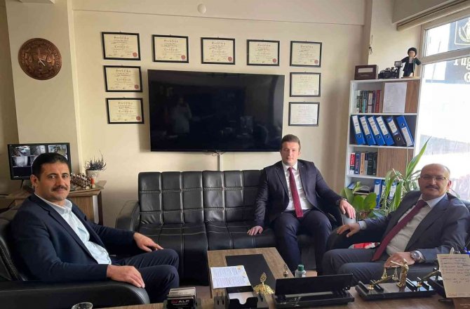 Gediz İ̇lçe Milli Eğitim Müdürlüğü ’Mesem Ustalık Telafi Programı’nı Tanıttı