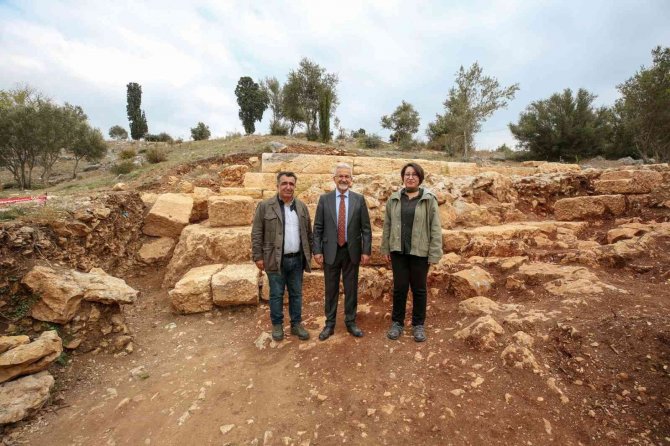 Gölyazı’da 2500 Yıllık Tarih Gün Yüzüne Çıkıyor