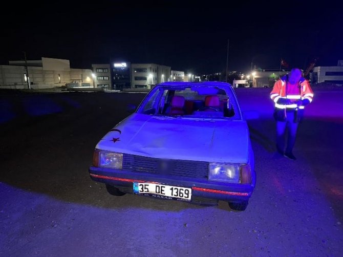 Yolun Karşısına Geçtiği Sırada Otomobilin Çarptığı Yaya Ağır Yaralandı