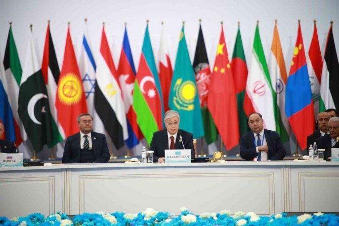 Kazakistan Cumhurbaşkanı Tokayev: "Cıca Modern Diplomasi Enstitüsü Haline Geldi”