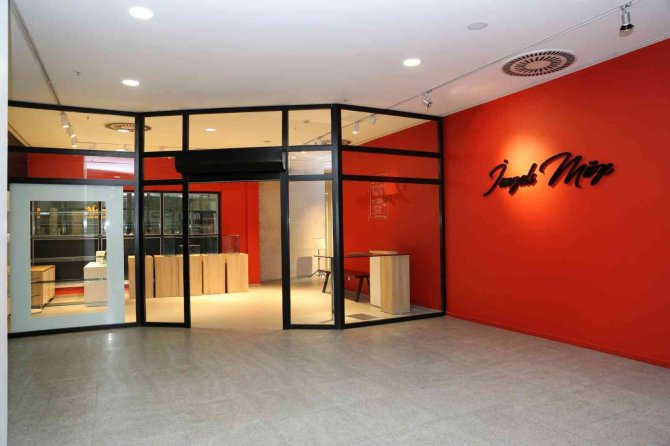 Küçükçekmece Belediyesi, 88. Doğum Yıl Dönümünde Oğuz Atay’ı Anıyor