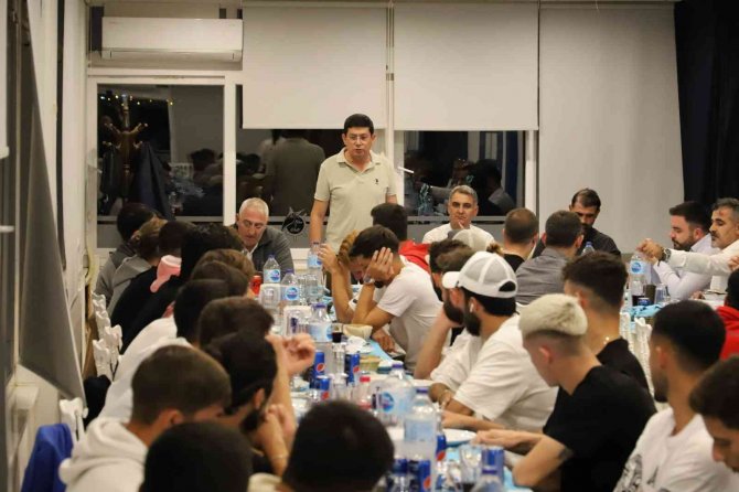 Nazilli Belediyespor Akşam Yemeğinde Buluştu