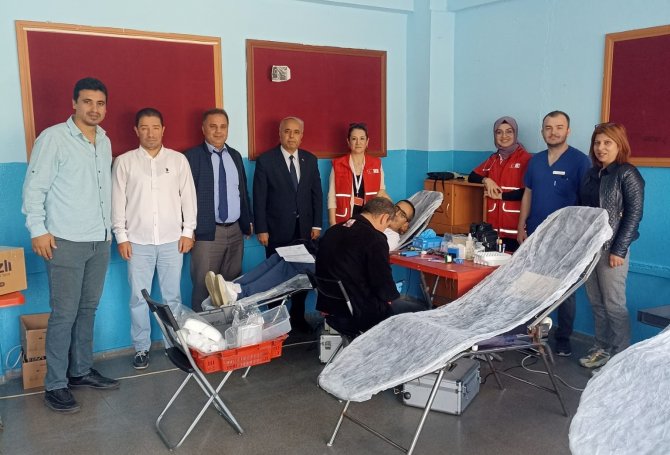 Manisa’da En Çok Kan Bağışçısı Getiren Öğrenciye Bisiklet Hediye Edilecek