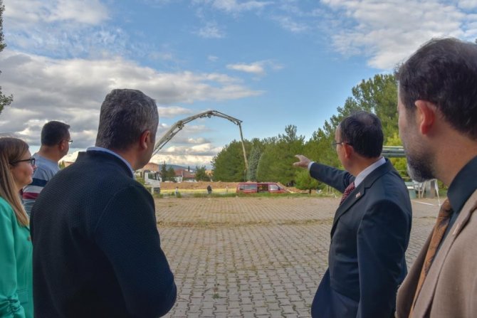 Rektör Beydemir, Kampüste İncelemelerde Bulundu