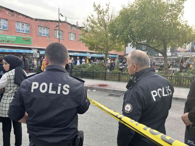 Şehrin Göbeğinde Baba Ve Oğlu Bıçaklamıştı, Tutuklandı