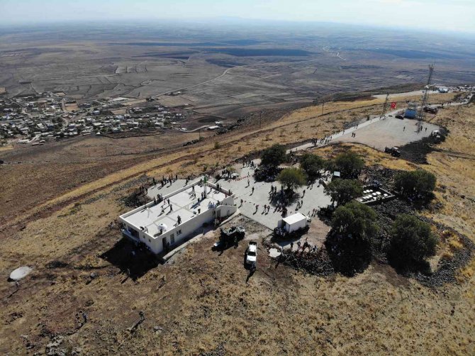 58 Yıl Sonra Düzenlenen Alem Dağı Etkinliğine 4 Bin Kişi Katıldı