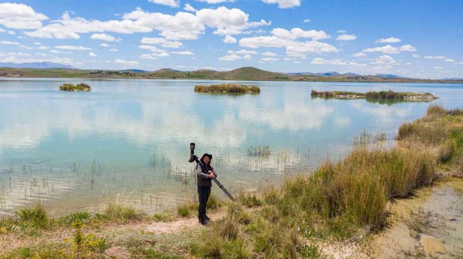 Sivas’ta Doğa Harikası Göl Fotoğrafçıların Uğrak Yeri Oldu