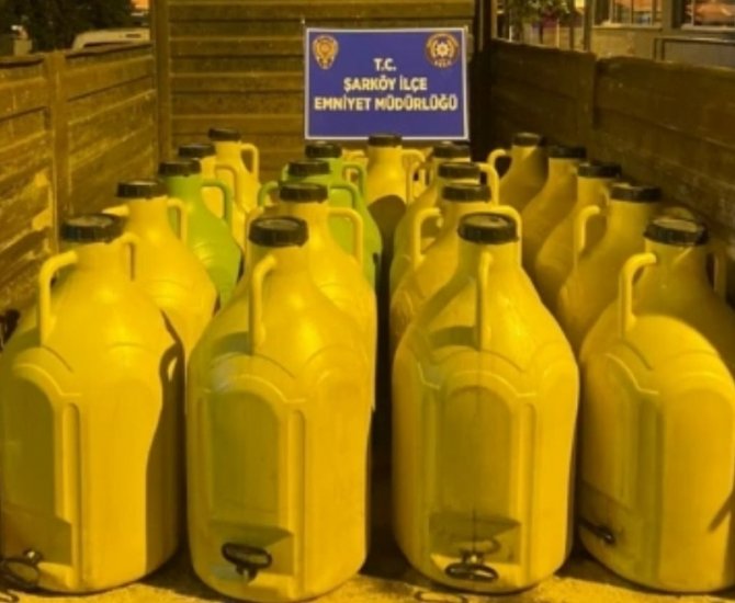 Tekirdağ’da Bir Ton Kaçak Şarap Ele Geçirildi