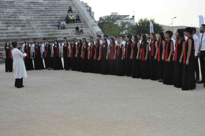 Telmessos Antik Tiyatro’da Konser Verildi