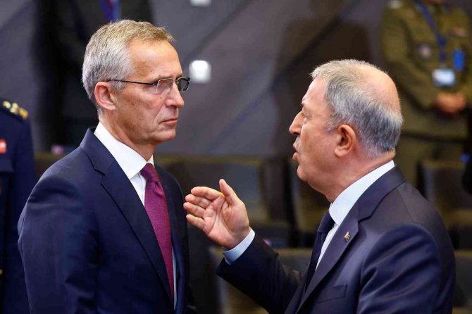 Nato Savunma Bakanları Toplantısı İkinci Gün Oturumları Başladı