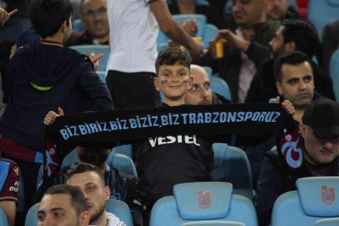 Uefa Avrupa Ligi: Trabzonspor: 1 - Monaco: 0 (İ̇lk Yarı)