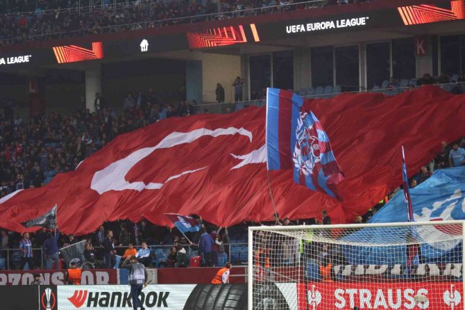 Uefa Avrupa Ligi: Trabzonspor: 1 - Monaco: 0 (İ̇lk Yarı)