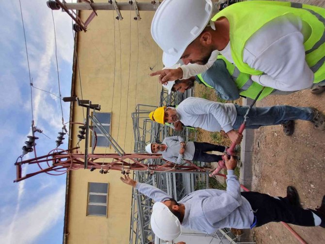 Vedaş, Paydaş Firma Personellerine Bakım Onarım Eğitimi Verdi