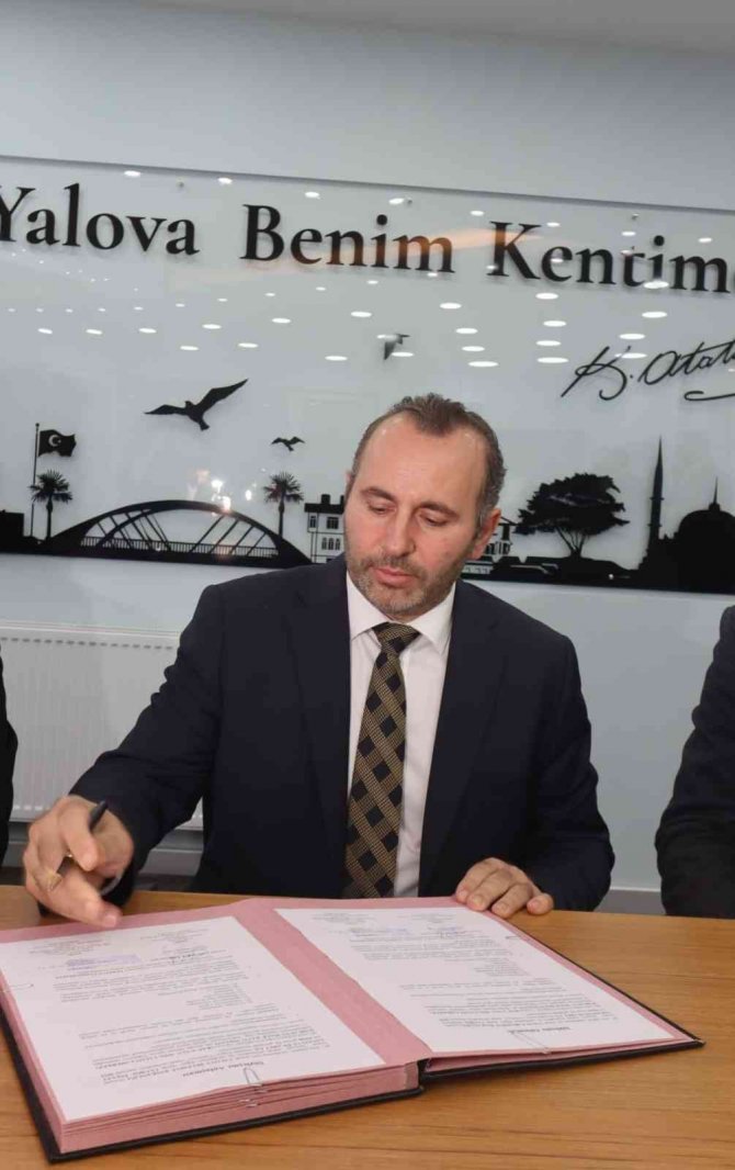 Yalova Belediyesi’nde 500 Milyonluk Dev Projenin İmzaları Atıldı