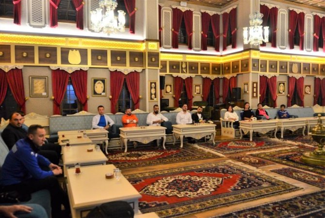 Yunusemre’de Antrenörlerle İstişare Toplantısı Yapıldı