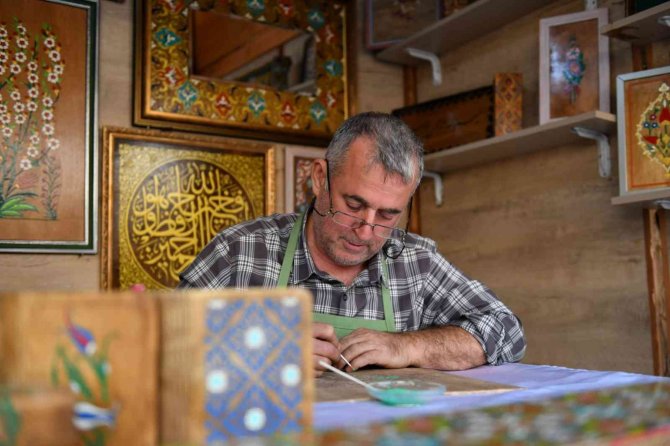 Edirnekâri Tekniğiyle Yapılan El Emeği Ürünler Kardeş Kültürler Festivali’nde Sergileniyor