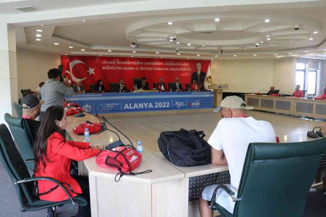 Avrupa Triatlonu Kupası Ve Paratriatlon Dünya Kupası Başlıyor
