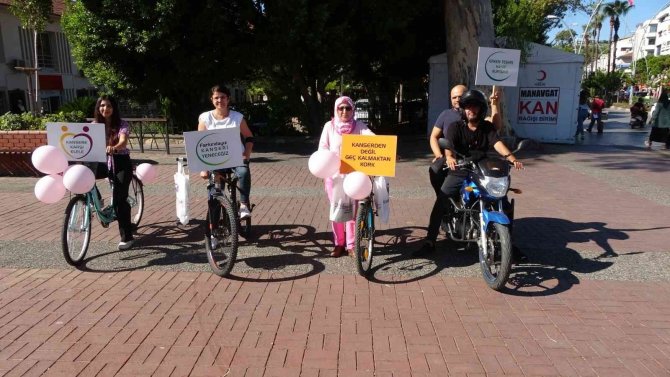 Ebe Ve Hemşireler Kanserde Erken Teşhise Dikkat Çekti