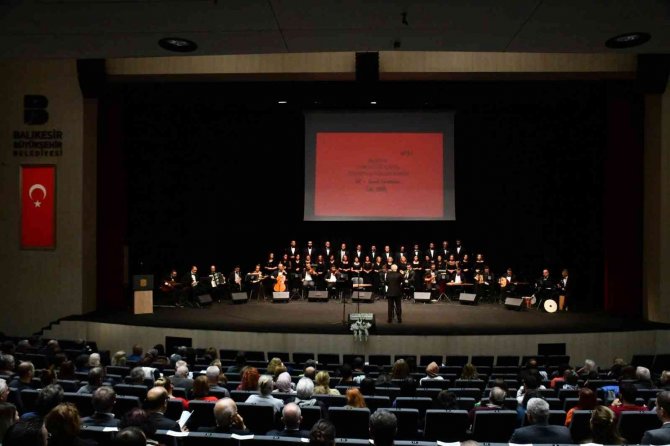 Balıkesir Ulusal Türk Müziği Sempozyumu’na Büyük İlgi