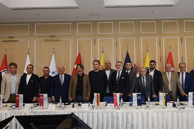Göztepe’nin Yeni Başkanı Ankersen Basınla Buluştu