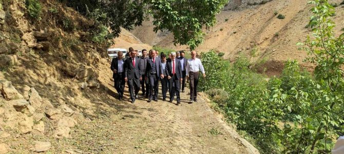 Mhp Heyeti Sason’da Vatandaşlarla Buluştu