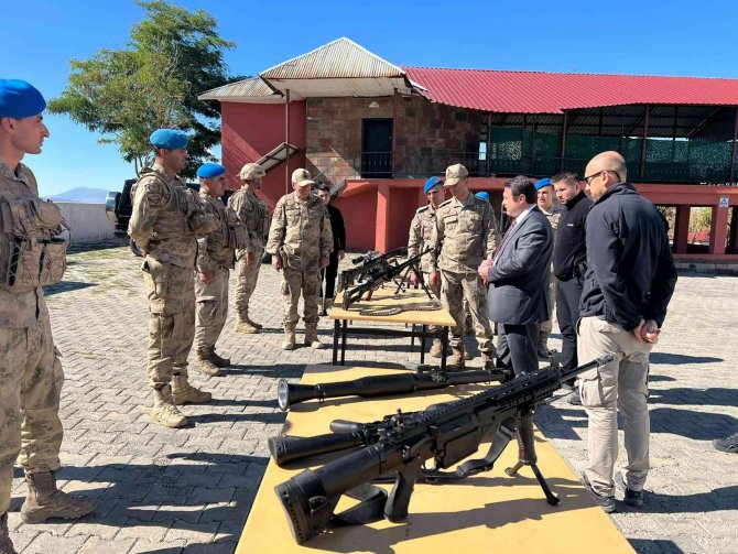 Bulanık Kaymakamı Ocak, Köy Ve Belde Gezileri Sürüyor