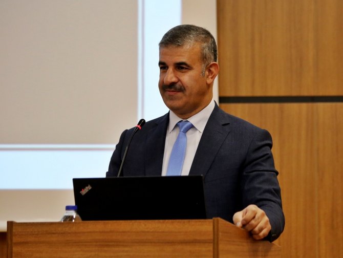 Rektör Çiftçi Lise Öğrencilerine Konferans Verdi