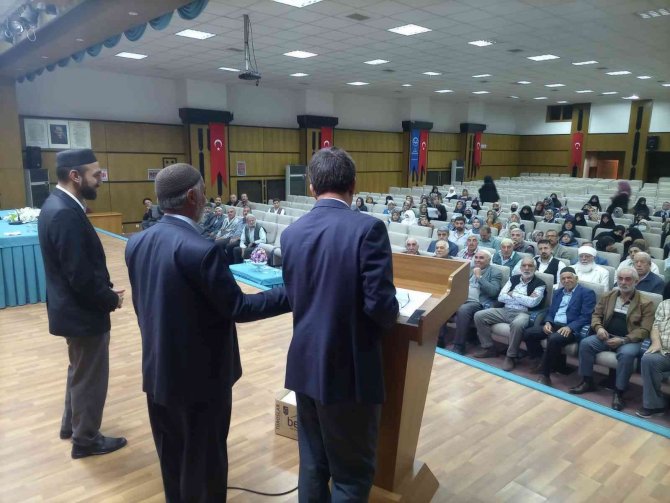 Elazığ’da Umre Seminerleri Başladı