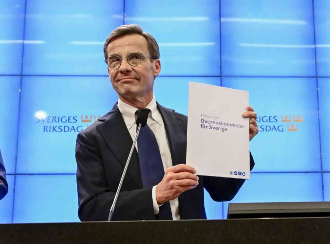 İ̇sveç’te Muhafazakar Ilımlı Parti Hükümeti Kurmak İçin Anlaştı