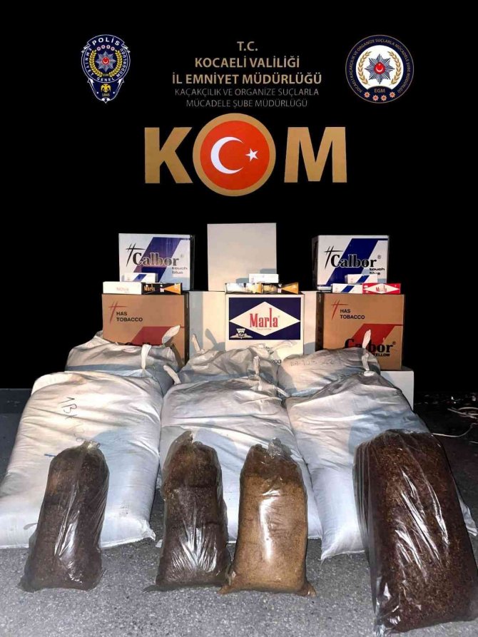 Kocaeli Polisinden Dev Operasyon: Tonlarca Kaçak Nargile Tütünü, Binlerce Makaron Ele Geçirildi