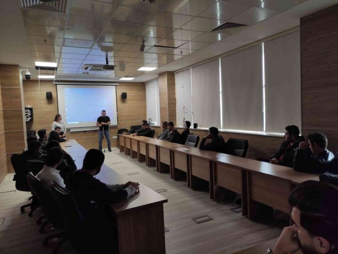 Kütahya’da ’Haydi’ Personeline Eğitim