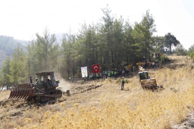 Yatağan, Milas Ve Kavaklıdere İ̇şletme Müdürlüklerinin Silvikültür Tatbikatı Yapıldı