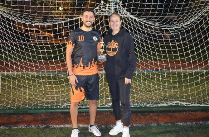 Fuat Sakarya Şampiyonu Nilüfer Belediyespor