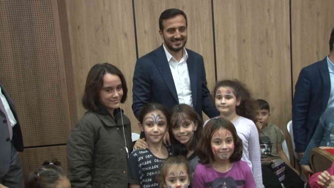 Peygamber Efendimizin Hicretini Anlatan ‘Tay’ Filminin Gösterimi Bağcılar’da Yapıldı